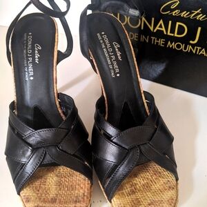 Donald J Pliner Couture Italy Black Ankle Strap 4.5" Heels 8 1/2
